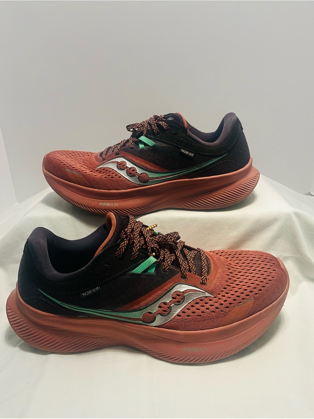 Saucony Women's Sneakers in Rust, Black & Green Accent